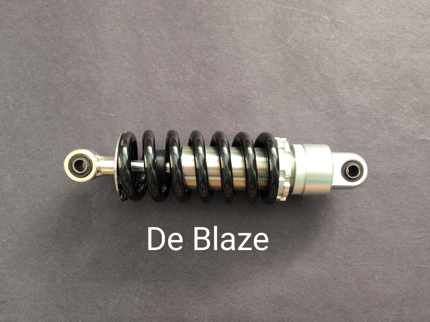Benelli 300 Mono shock