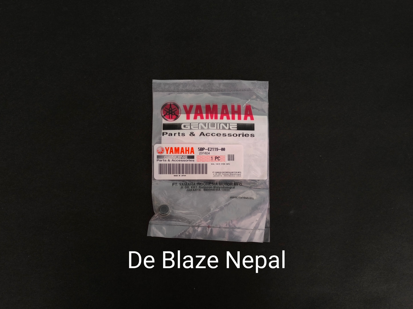 Yamaha FZ 250 Valve Oil Seal ( Genuine )